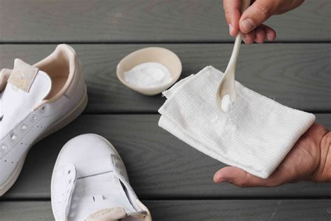 how to clean white shoes.